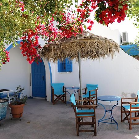 Santorini Seaside Retreat - Flora'S Summer Escape Perissa  Luaran gambar