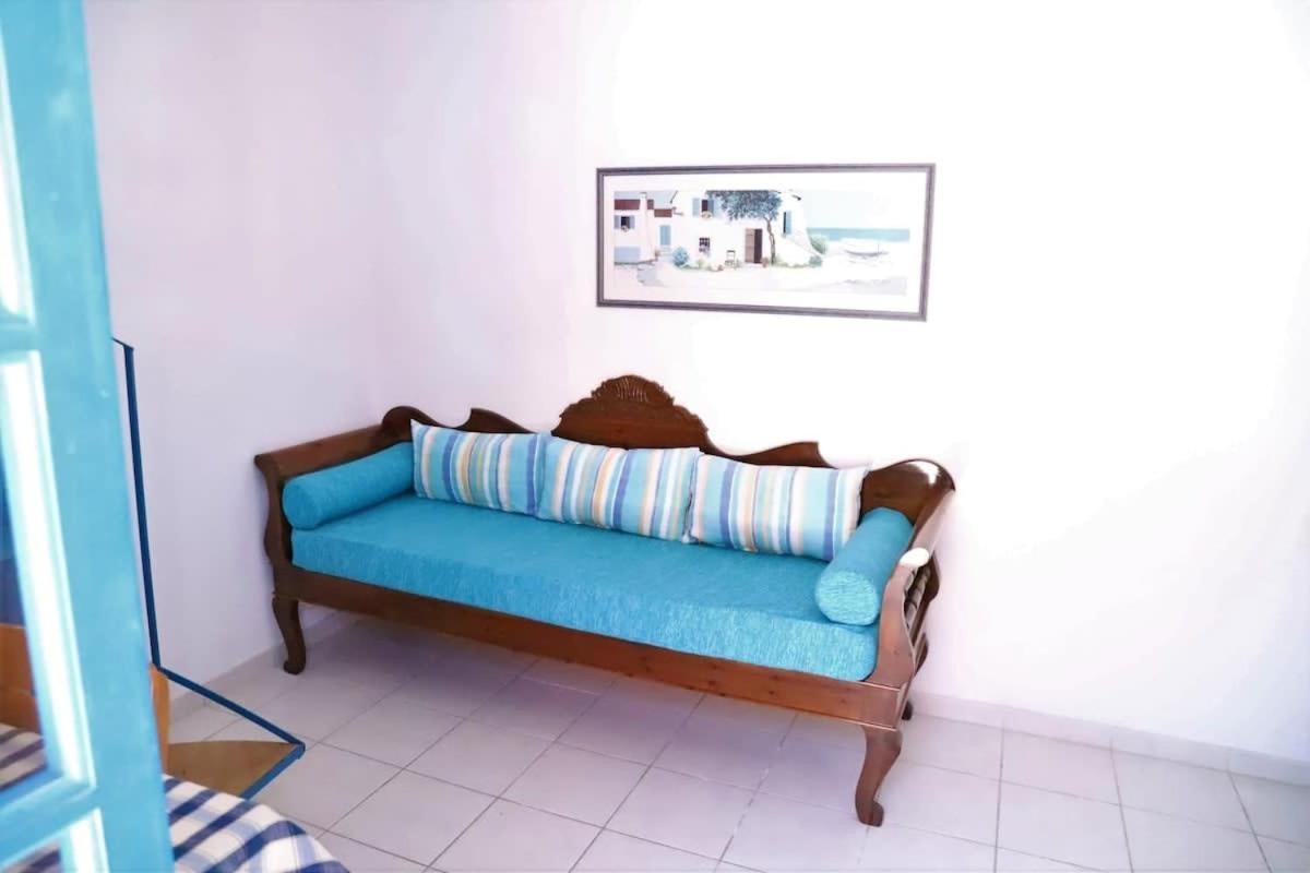 Santorini Seaside Retreat - Flora'S Summer Escape Perissa  Luaran gambar