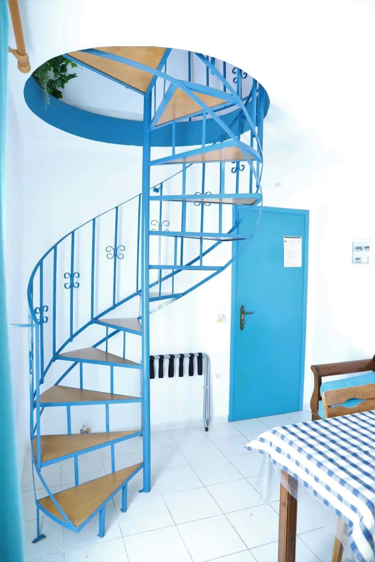 Santorini Seaside Retreat - Flora'S Summer Escape Perissa  Luaran gambar