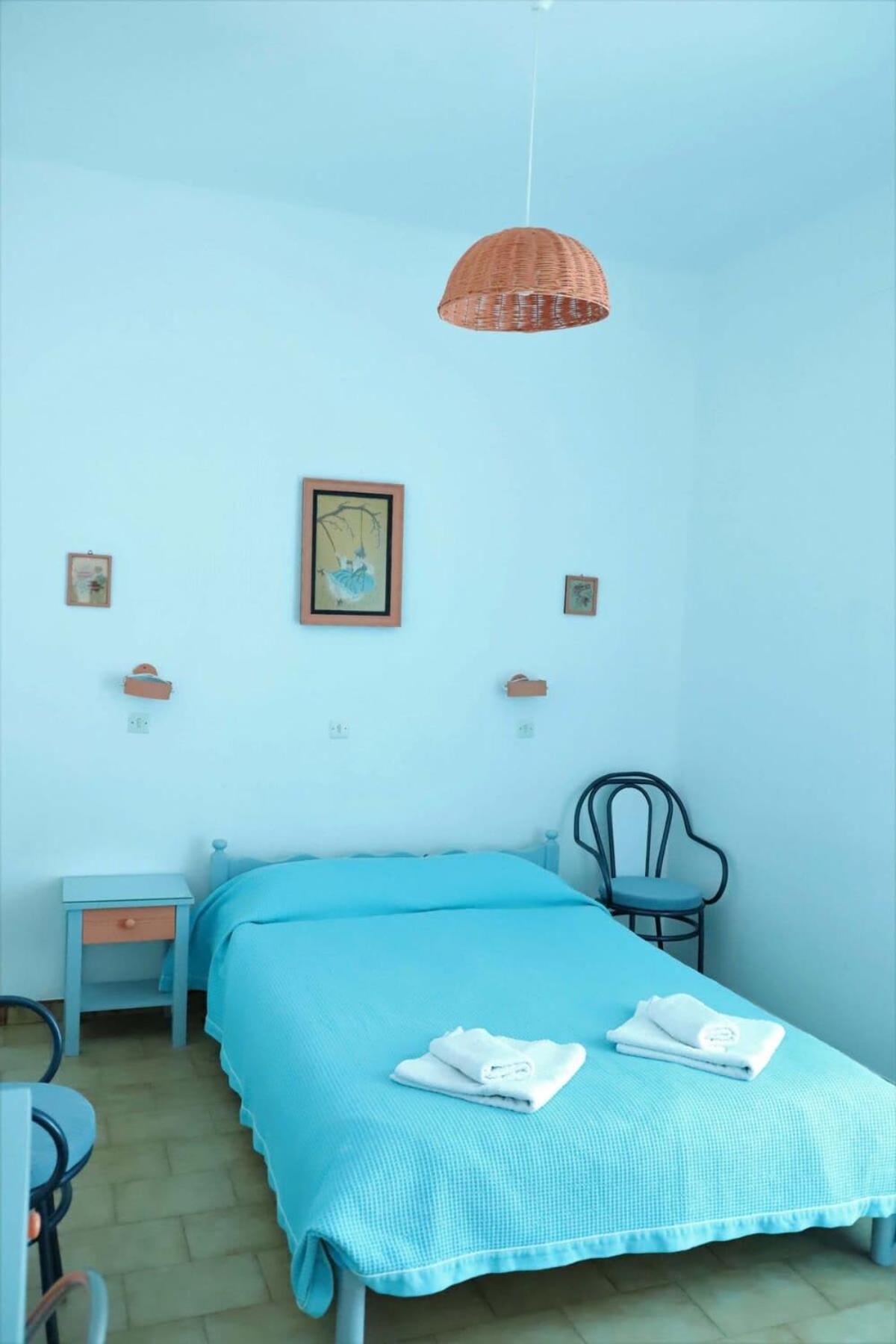 Santorini Seaside Retreat - Flora'S Summer Escape Perissa  Luaran gambar