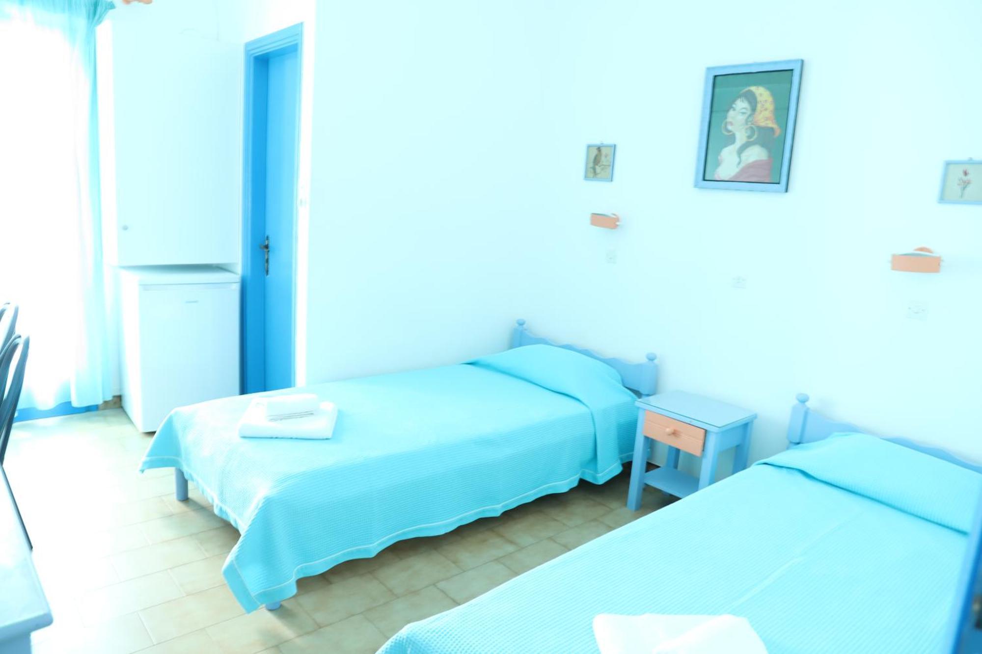 Santorini Seaside Retreat - Flora'S Summer Escape Perissa  Luaran gambar